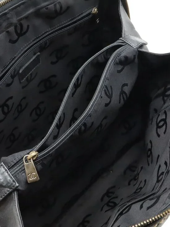 Chanel Wild Stitch CC Logo Tote Leather Black - Picture 6 of 9